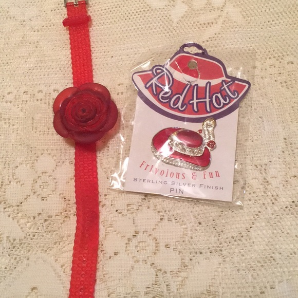NWOT Red Hat Lady Accessories - Picture 2 of 3